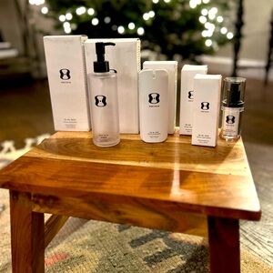 🎄One Skin Bundle - $450 Value